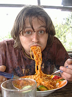 6.5.2012 - Tradiční chatový oběd - Šolmes papá špagety